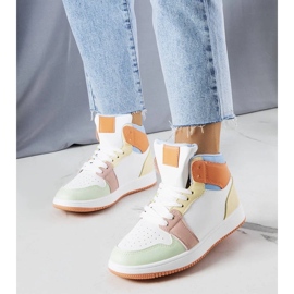 D/GMR Baskets oranges de Kari 1