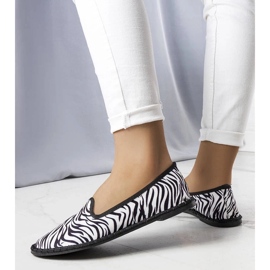 D/GMR Ballerines à imprimé animalier d'Ermengardi le noir 1