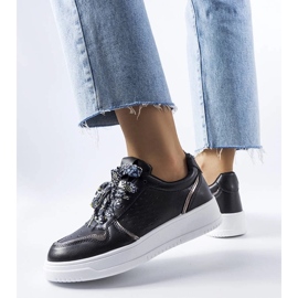 D/GMR Baskets noires attachées avec un ruban Pryor le noir 3