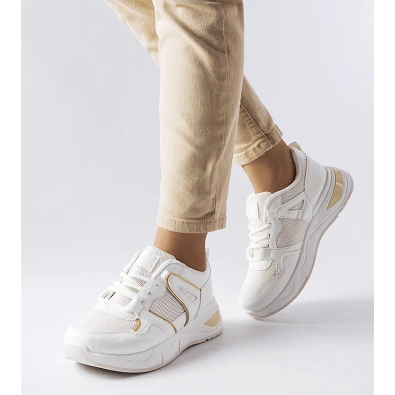 D/GMR Baskets blanches en matériaux combinés de Caya 1