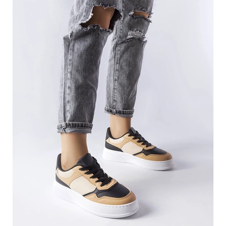 D/GMR Bottines noires et beiges à semelle plus épaisse de chez Baron 2