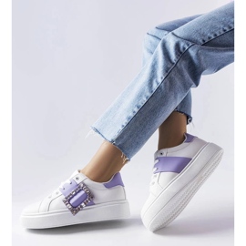 D/GMR Baskets blanches ornées d'une boucle Ike violette 3