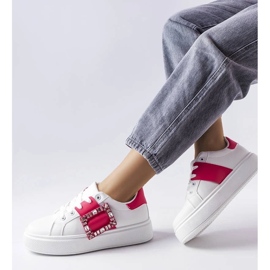 D/GMR Baskets blanches ornées d'une boucle Ike rose 2