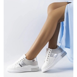 D/GMR Baskets blanches avec empiècements gris Deans 2