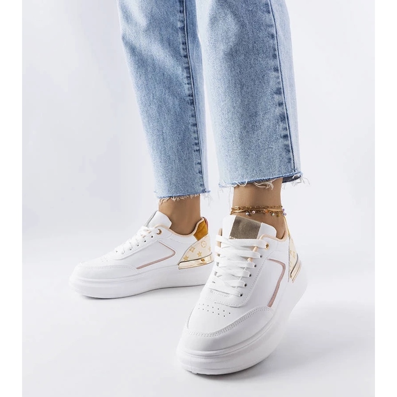 D/GMR Baskets blanches avec empiècements beiges de Margarita 2