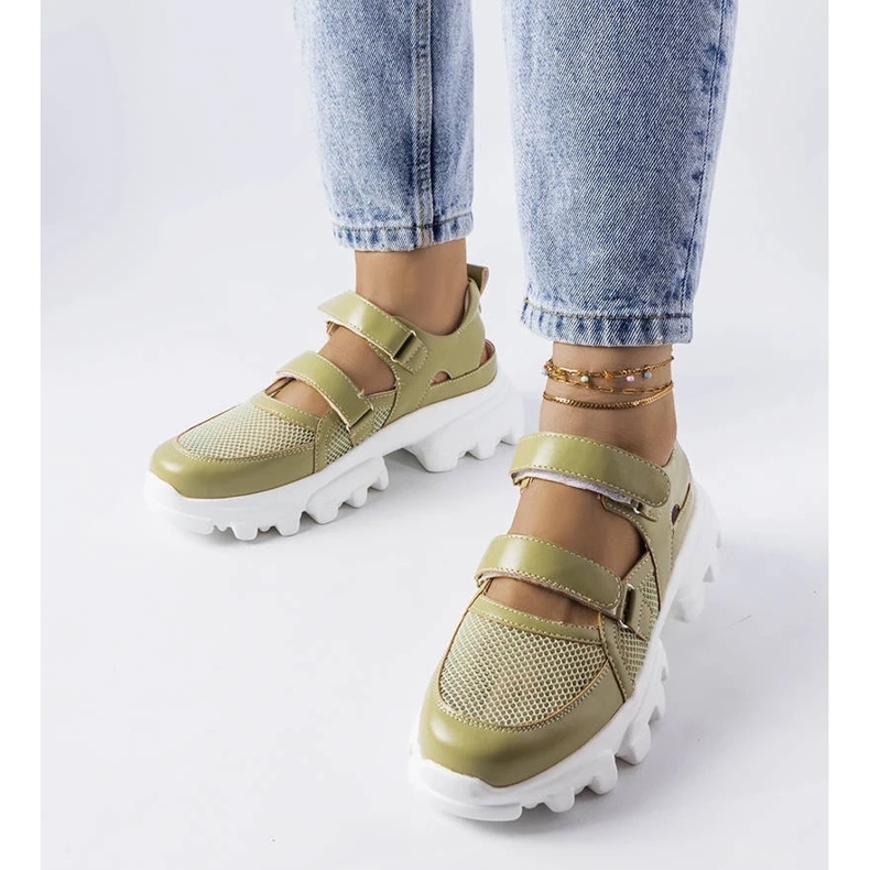 D/GMR Baskets vertes sur semelle massive Djurs 2