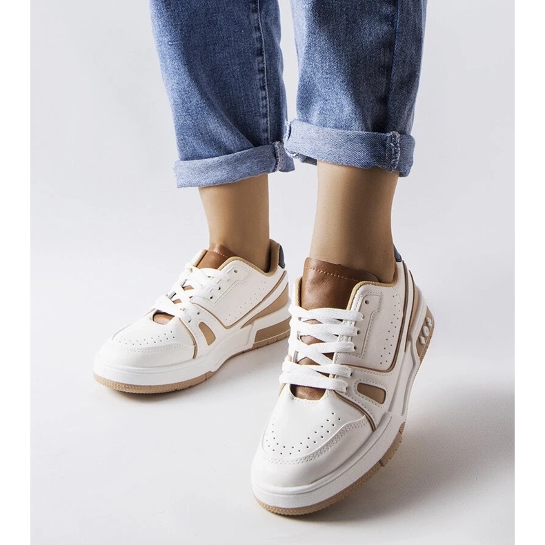 D/GMR Baskets blanches avec empiècements beiges Willson 1