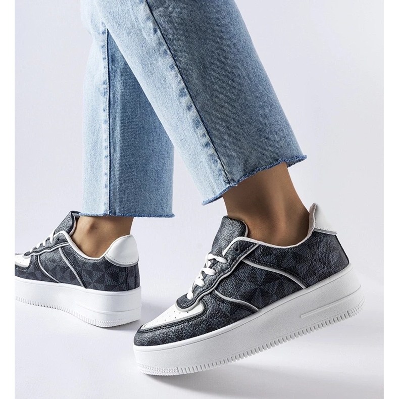 D/GMR Baskets noires ornées du monogramme Sands le noir 1