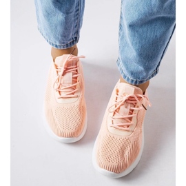 D/GMR Baskets orange et blanches de Nelson 2