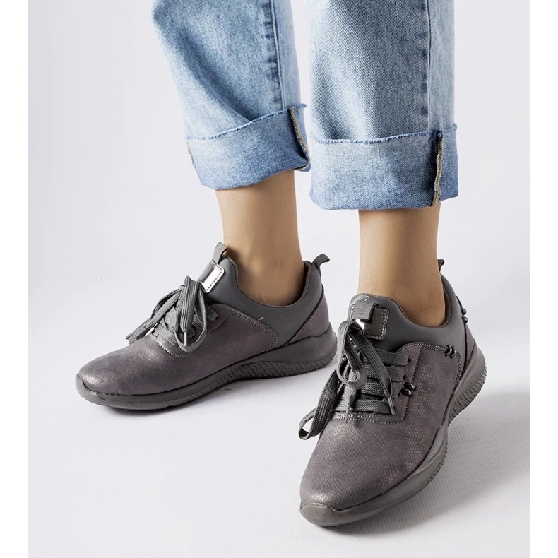 D/GMR Baskets grises anatole 1