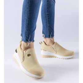 D/GMR Baskets slip-on compensées Vitale beiges 2