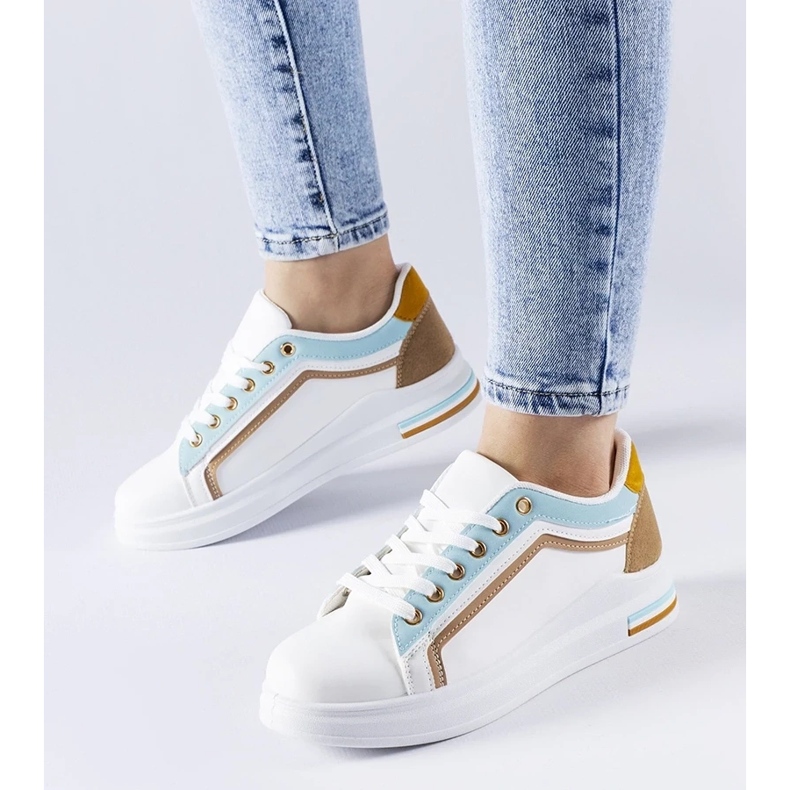 D/GMR Baskets Mayfield blanches et bleues 1