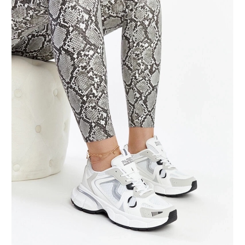 D/GMR Baskets blanches à semelle massive jacobine 2