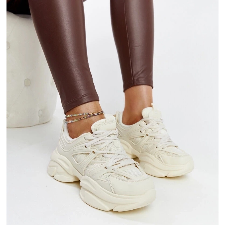 D/GMR Baskets de sport beige clair par Feaven 2 D/GMR Baskets de sport beige clair par Feaven 2