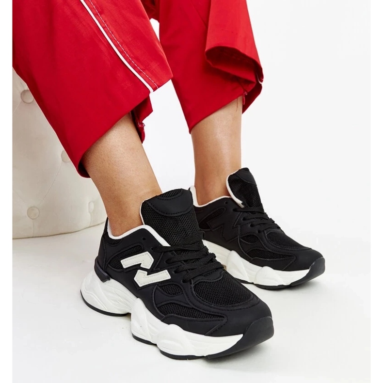 D/GMR Baskets noires à semelle Gergely massive 1