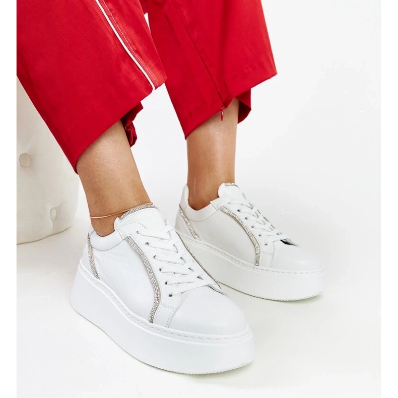 D/GMR Baskets Karino en cuir blanc avec strass blanche 1