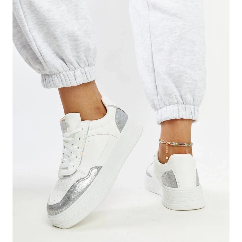 D/GMR Baskets blanches et argentées à semelle épaisse Rumai 2