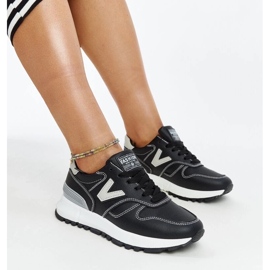 Baskets noires à semelle épaisse Cettina 2