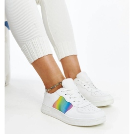 Baskets blanches avec couleur sur la plate-forme Asmarin 2