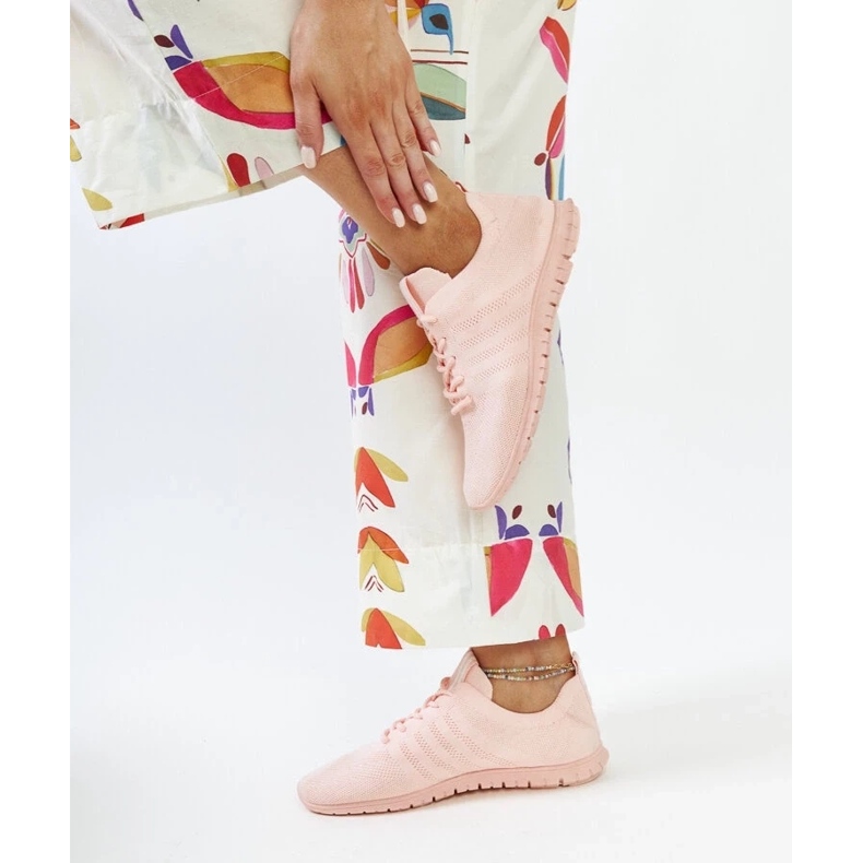 Baskets de sport Shukornia roses 1