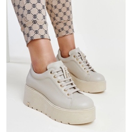 Baskets compensées en cuir beige Karino 2
