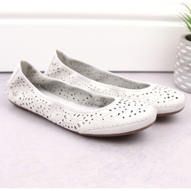 Chaussures ajourées confortables en cuir Rieker W RKR649, blanches 6