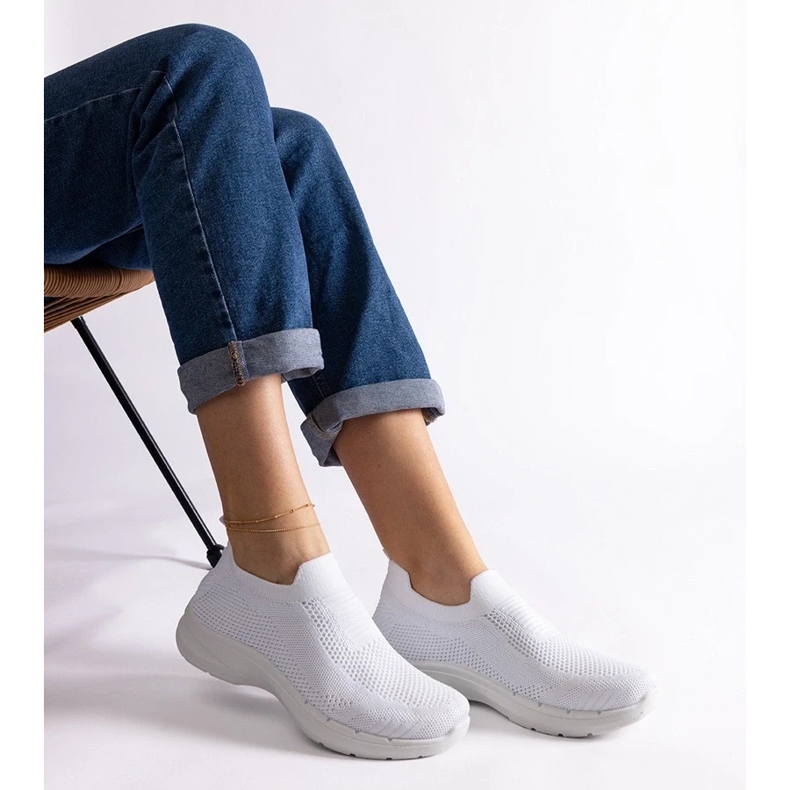 D/CEO Baskets de sport à enfiler Mora blanches 2 D/CEO Baskets de sport à enfiler Mora blanches 2