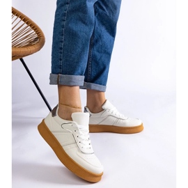 D/CEO Baskets à lacets blanches sur la plateforme Felicita 2