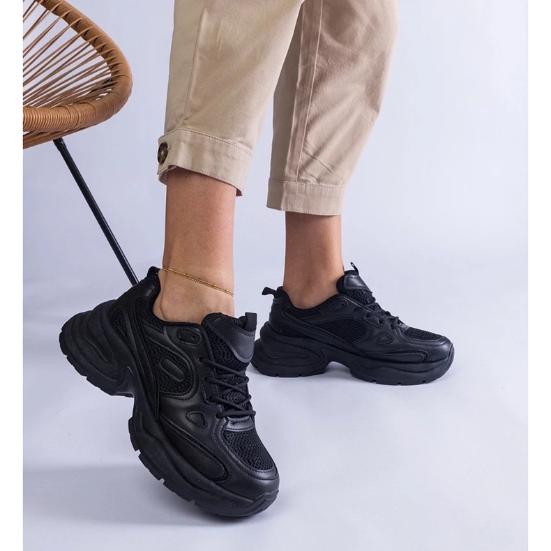 D/CEO Baskets noires à semelle massive Adom le noir 2