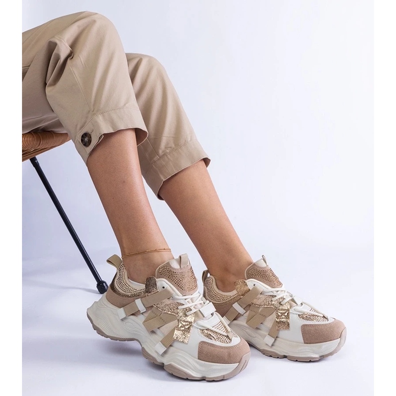 D/CEO Baskets beige avec inserts en or candra 1