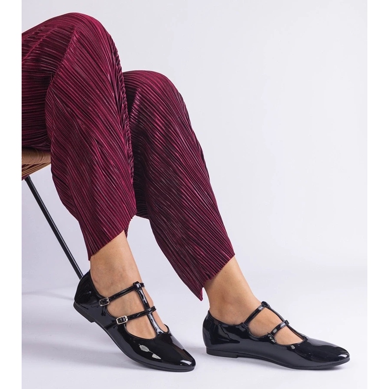 D/CEO Ballerines vernies noires avec boucle Marinos 2