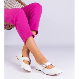 D/CEO Ballerines blanches peintes décorées d'une boucle ferpsa 1
