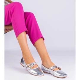 D/CEO Ballerinas en cuir argenté décorées de boucles Emmarino 1