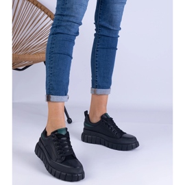 Baskets pour femmes noires sur une plate-forme haute 1