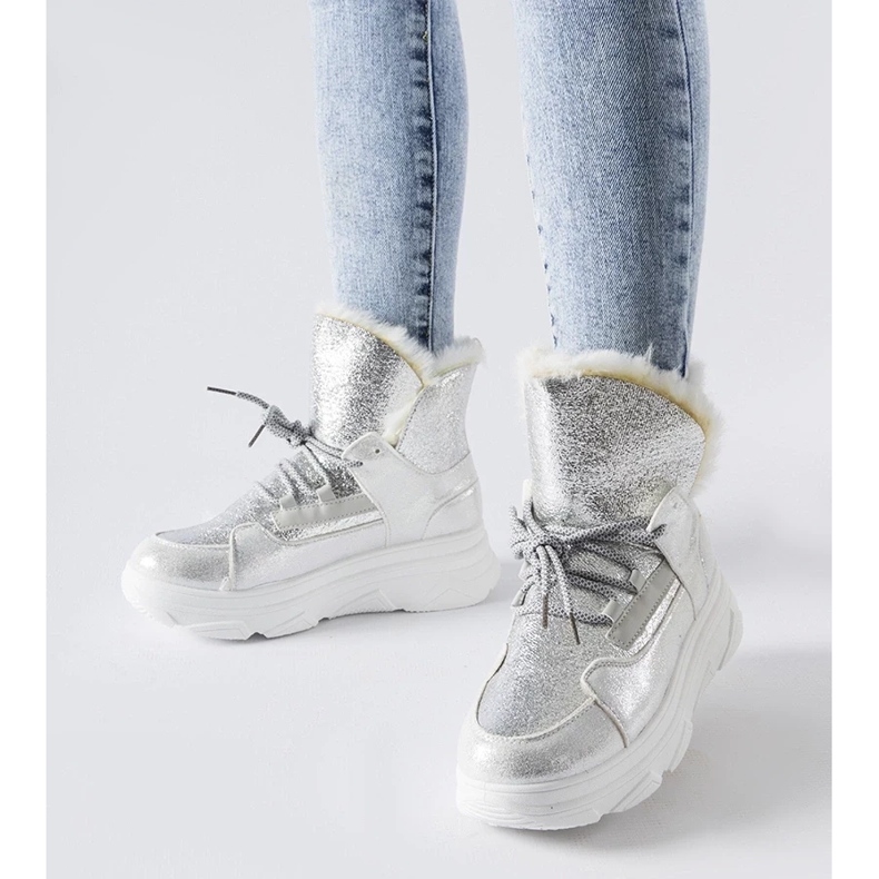 D/CEO Bottes de neige Stringer isolées blanches et argentées 1