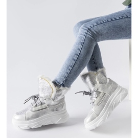 D/CEO Bottes de neige Stringer isolées blanches et argentées 4