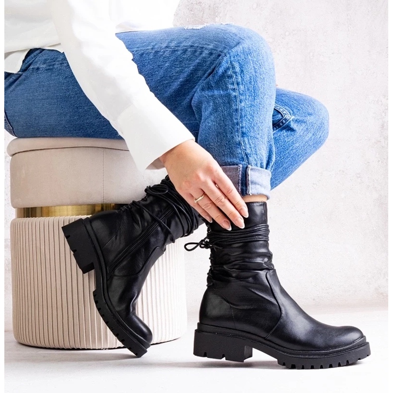 D/CEO Bottines noires en cuir écologique Sahera 2