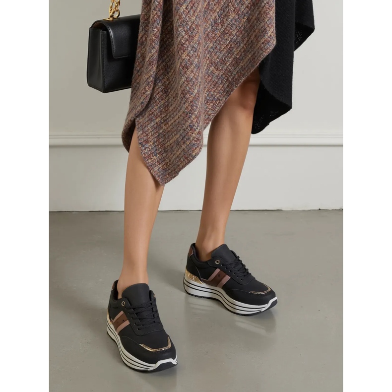 Baskets noires Veloxa pour femmes le noir 1