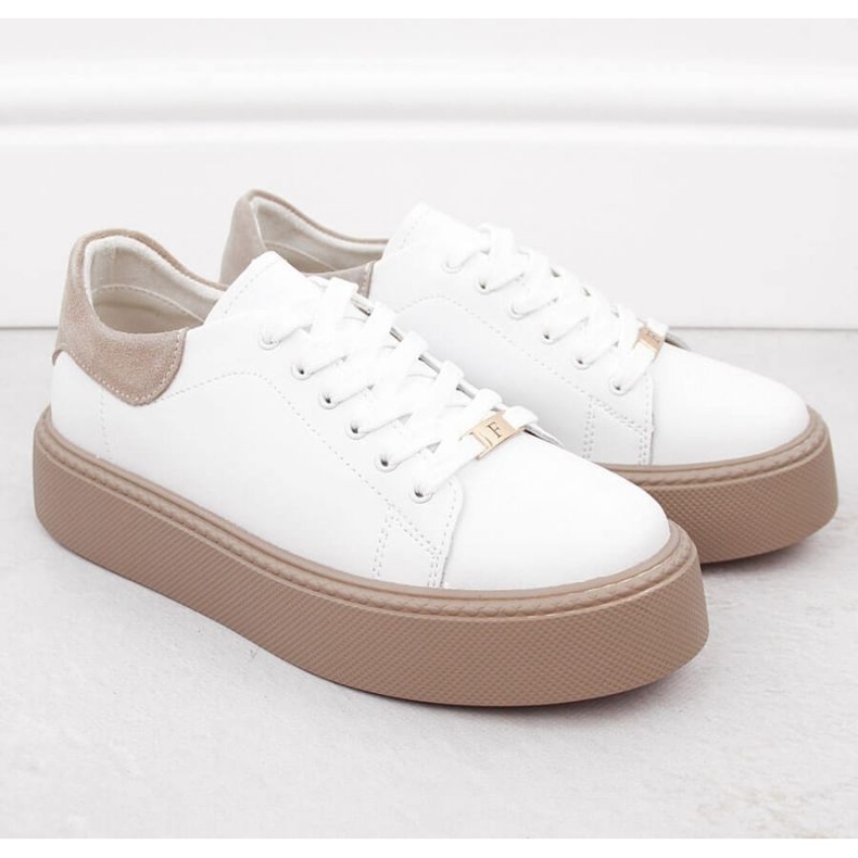 Chaussures de sport sur la plate-forme blanche Filippo PAW546A 1