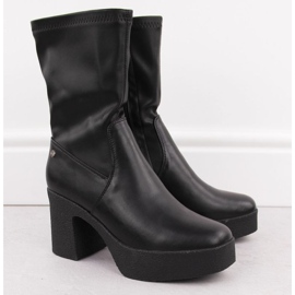 Bottes sur le poteau Goe dans MM2N4047 Int2056 le noir 1