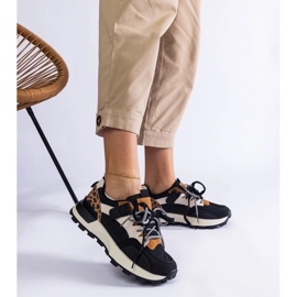 D/CEO Baskets noires ornées d'un motif animalier Soria 2