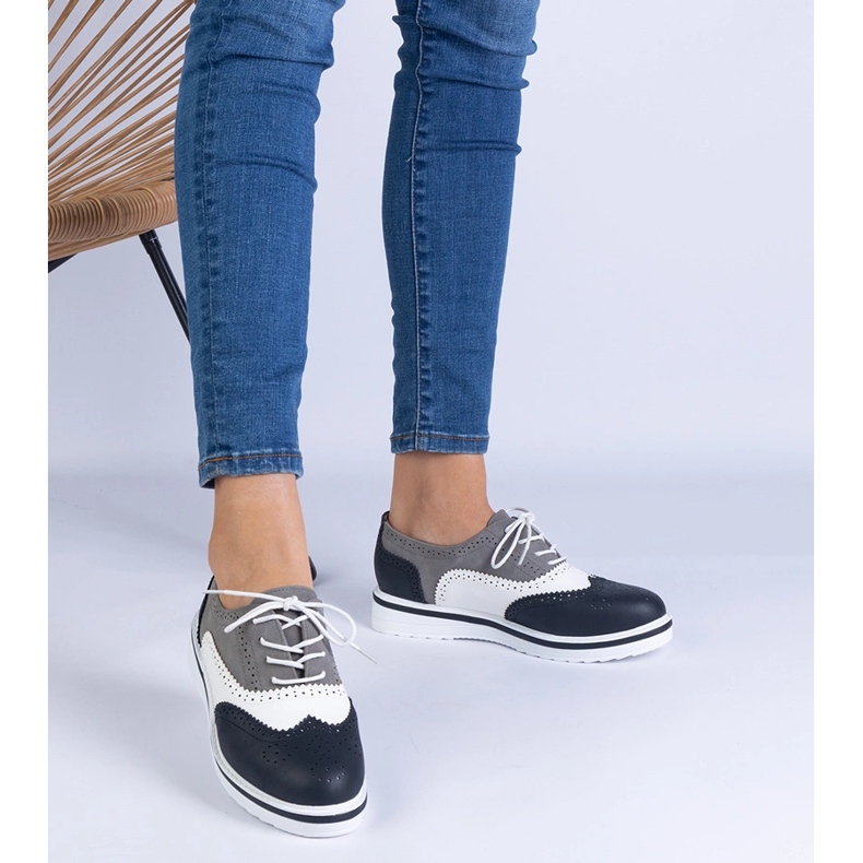 Chaussures noires classiques oxford le noir 1