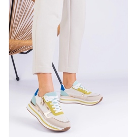D/CEO Sneakers sportifs verts sur la plate-forme avec l'insert doré d'Isolde 2