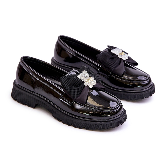 Mocasins des filles peintes avec un arc en cuir noir écologique 1