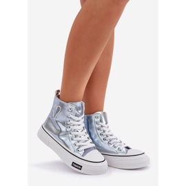 Sneakers pour femmes métalliques avec coeurs bleus 1