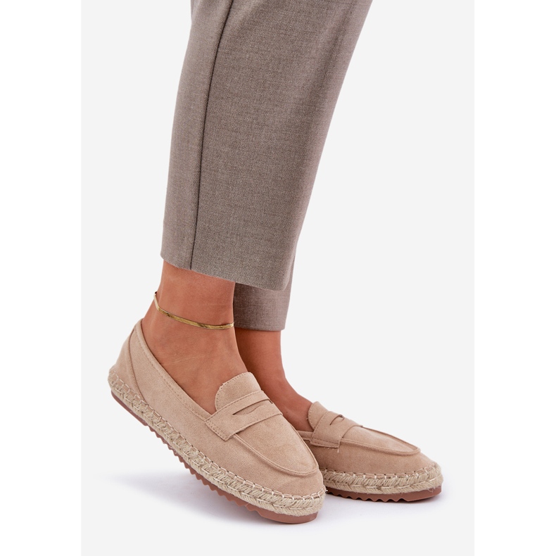 Espadrilles pour femmes avec une tresse de jute sur une semelle beige plate 1