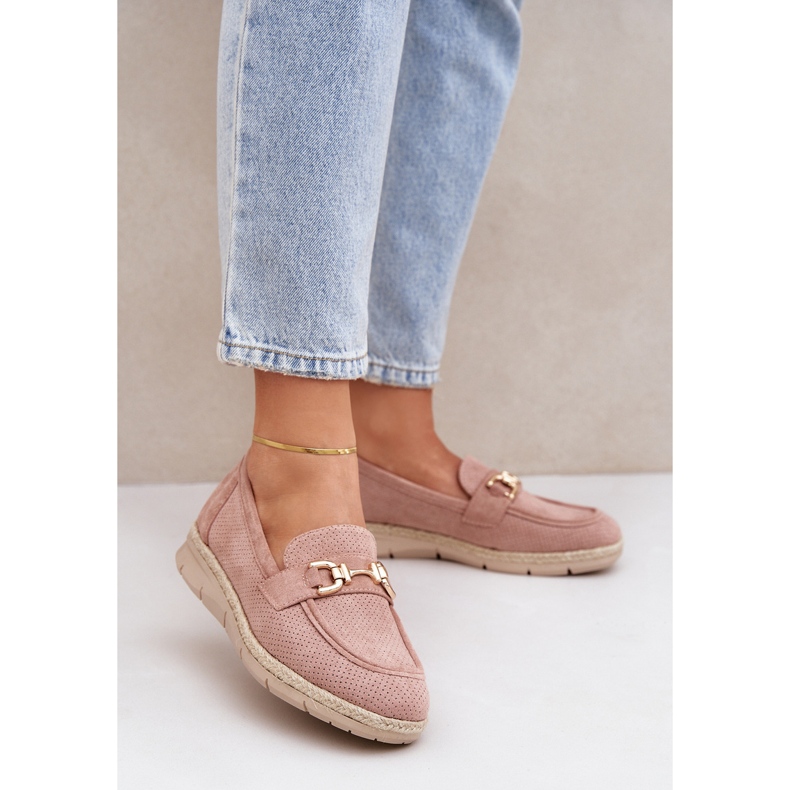Mocassins ouverts avec un détail doré et une tresse rose de jute 2