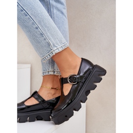 Chaussures en cuir peint avec une boucle zazoo 20183 noir le noir 7