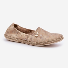 Espadrilles en daim élégant avec des fleurs de femmes Zazoo 10177 beige 4