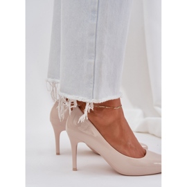 Peint à talons hauts avec des toasts pointus beige 7